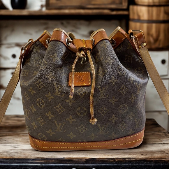 Vintage Louis Vuitton Brown Monogram Bag - Picture 1 of 10